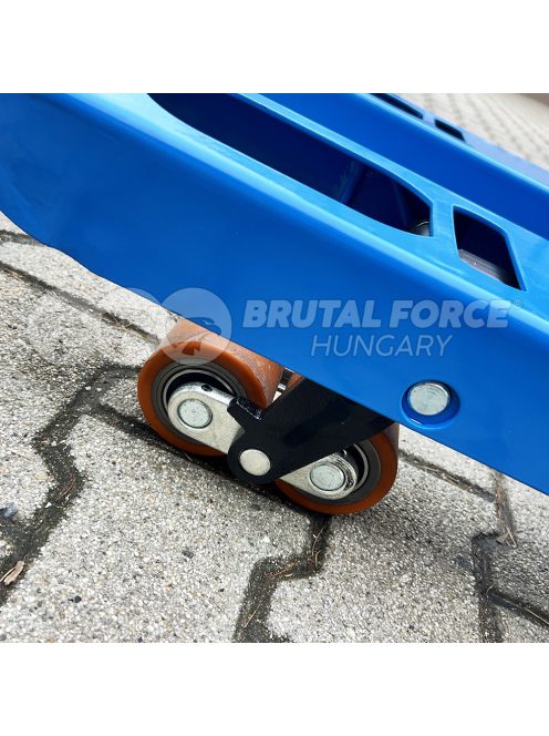 Hosszúvillás gyalogkiséretű elektromos raklapemelő Li-ion EPT15H